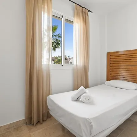 Explore Life At Naranjos - Rdr453 Marbella